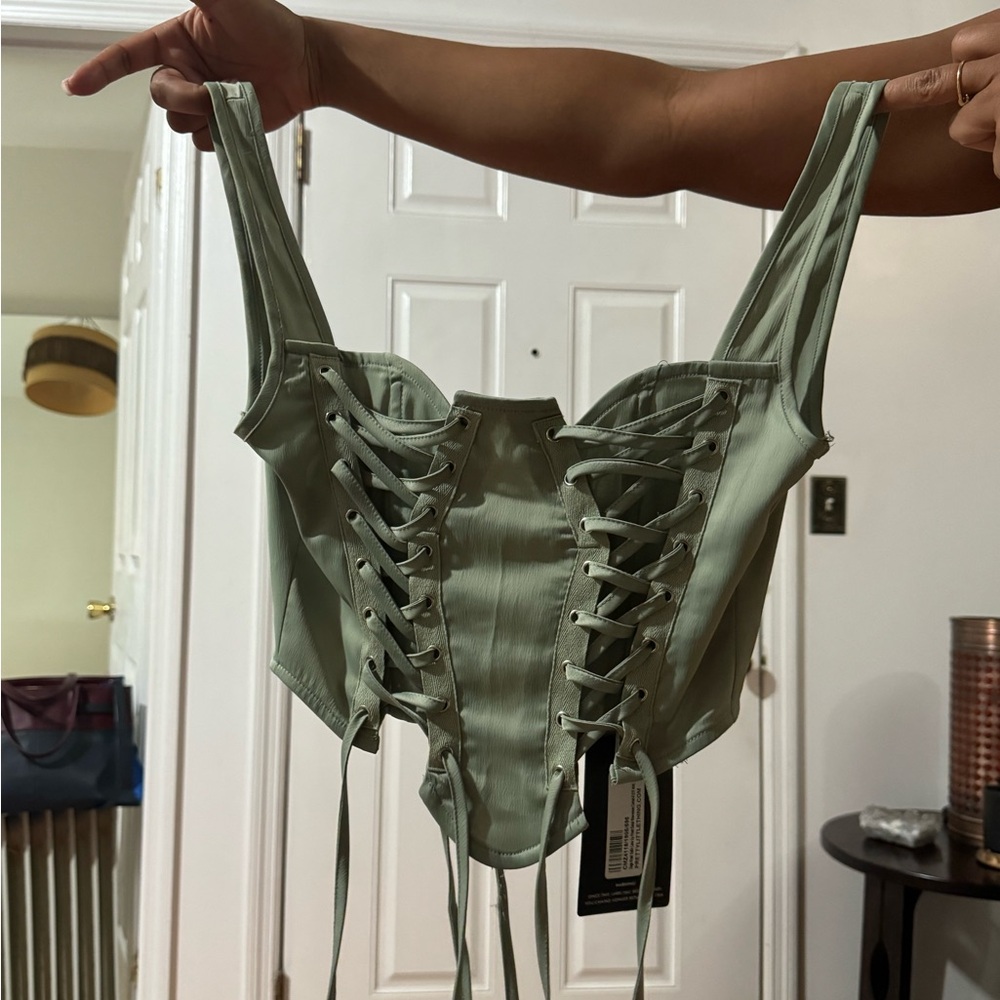 Pretty little thing corset - Picture 6 of 7